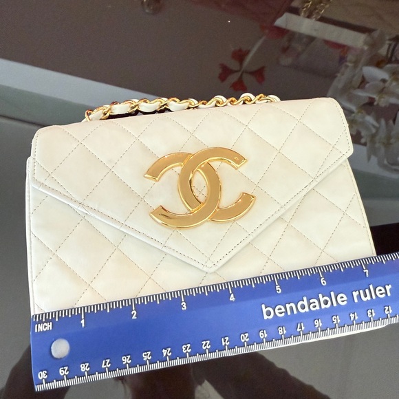 ‼️SOLD‼️ LOT 1794 24K gold plated CHANEL vintage XL CC square flap bag - Picture 14 of 17